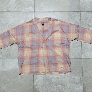 Patagonia worn wear 3/4 sleeve top